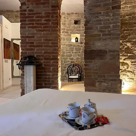Apartment Angolo Di Petra Perugia