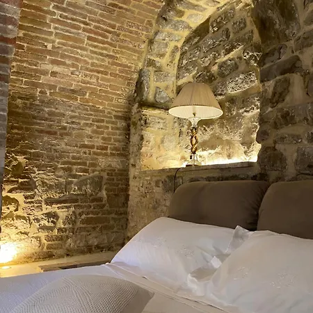 Angolo Di Petra Apartment